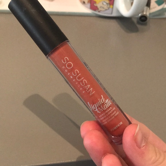 So Susan Liquid Matte Lipstick in pumpkin - Picture 1 of 2